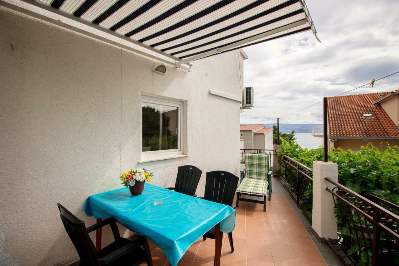Mrkonjic Branko & Marija Apartmani Omiš Zewnętrze zdjęcie