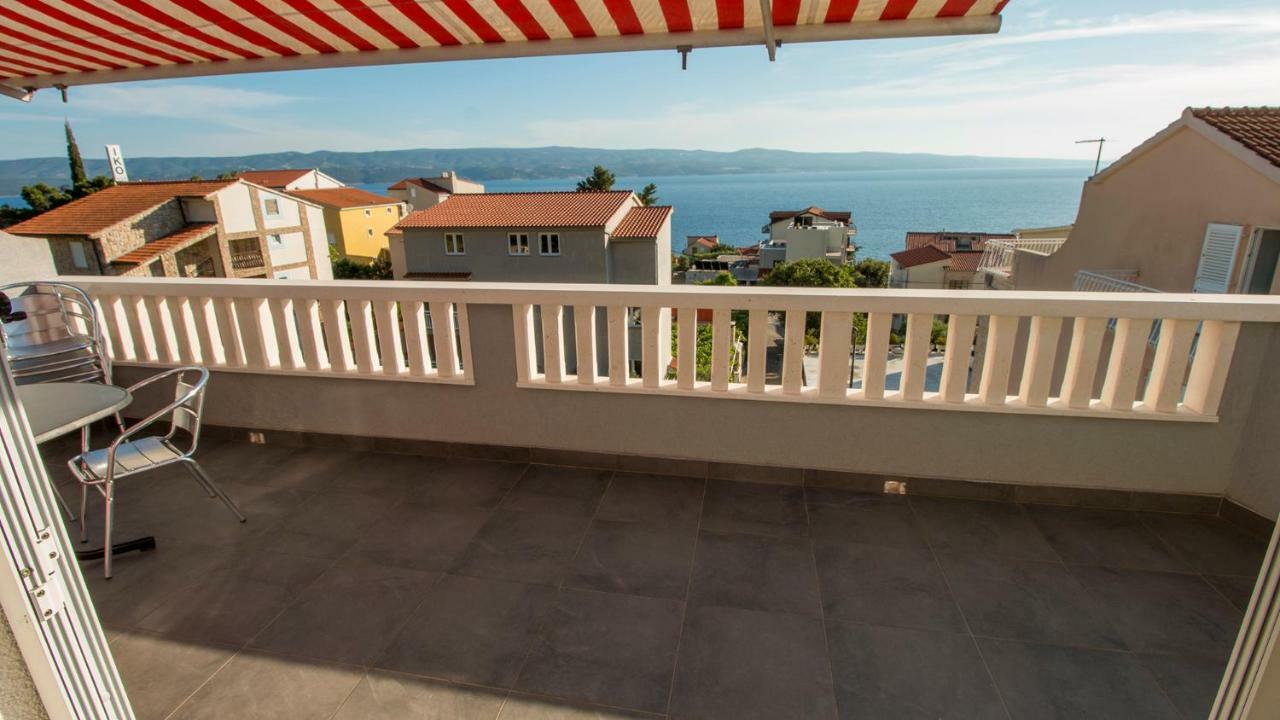 Mrkonjic Branko & Marija Apartmani Omiš Zewnętrze zdjęcie